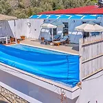فيلة 2 Bedroom Private Pool Secluded In Islamlar *