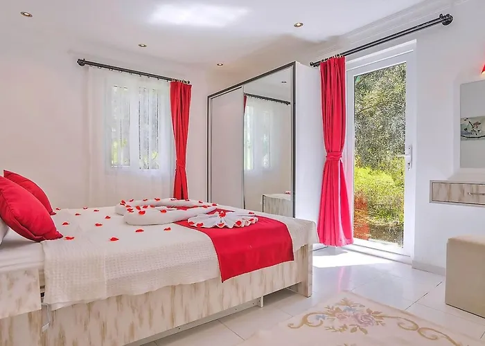 2 Bedroom Private Pool Secluded In Islamlar Вилла Калкан