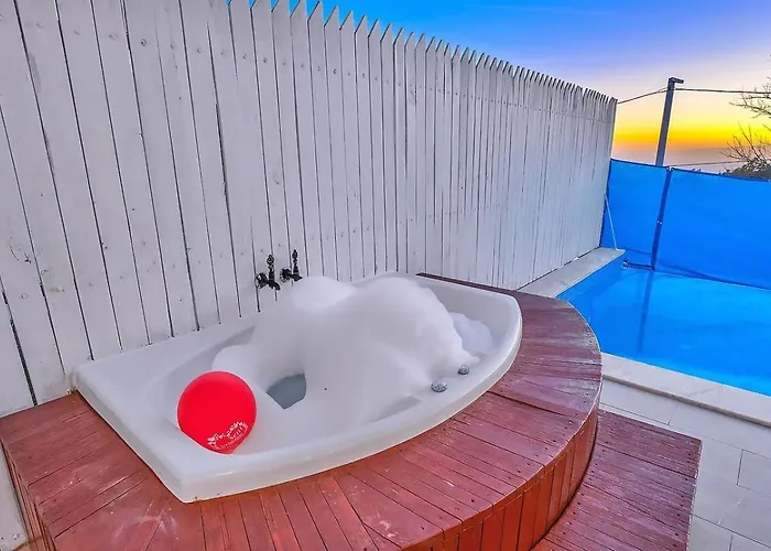 Вилла 2 Bedroom Private Pool Secluded In Islamlar